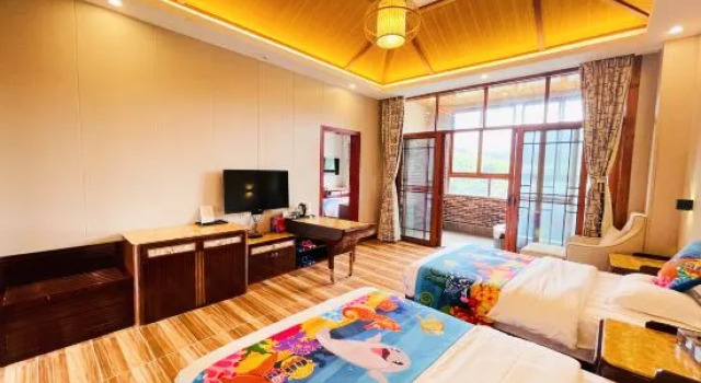 Люкс Deluxe Runheng Courtyard