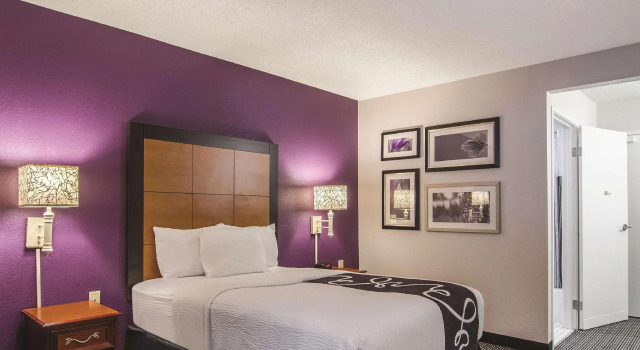 Двухместный номер Standard Howard Johnson by Wyndham Sacramento Downtown