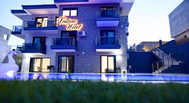 Fontana Hotel