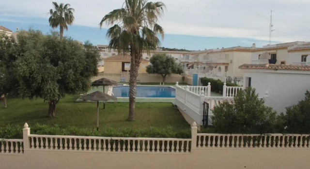 Duplex 246 A proximité de la plage de Carabassi