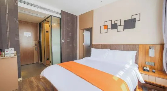 Люкс Homeinn Plus Hotel (Huzhou Normal University Yishang Street)