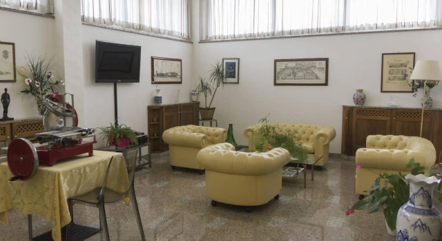 Hotel Pico Mirandola, Reserva ahora Hotel Mirandola Emilia-Romaña