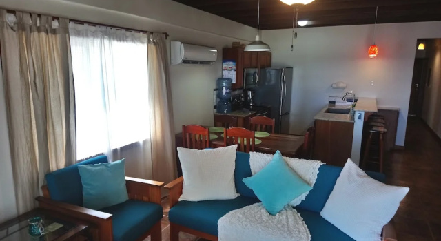 Номер Standard с 2 комнатами с видом на океан Tres Cocos Resort