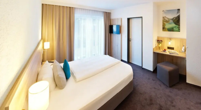 Номер Comfort Hotel Hanauerlehen - ruhige & zentrale Top-Lage - mit Schwimmbad, Sauna, Parkplätze & Café - bayerischer Familienbetrieb