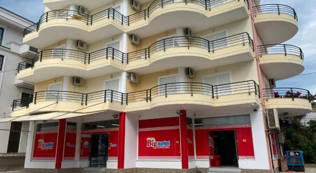 Студия AR Apartments by Saranda Hotel