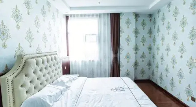 Люкс Business Tianjin Haizhiyun Film Theme Hotel