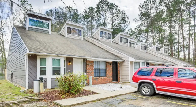 Updated Tallahassee Townhome: 3 Mi to Downtown!, Buchen Sie Ferienwohnung Tallahassee 