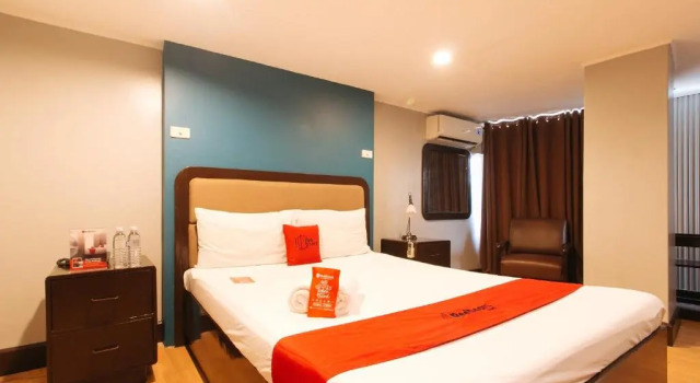 Двухместный номер Deluxe с видом на город Arzo Hotel Manila