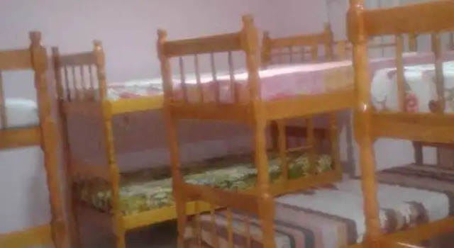 Deboistas Hostel, Забронировать Хостел Отели Сан-Педру-да-Алдея с парковкой, Парковка