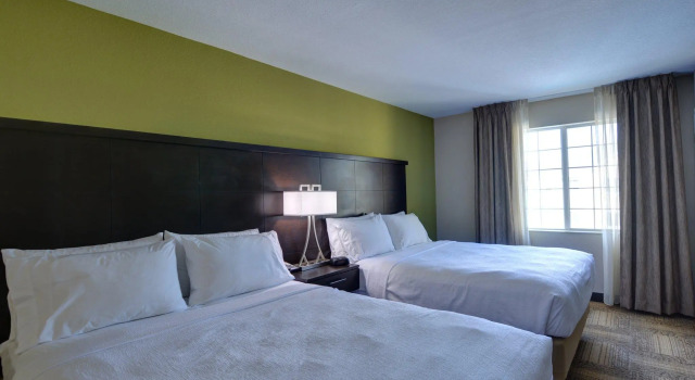 Двухместный люкс c 1 комнатой Staybridge Suites Lakeland West
