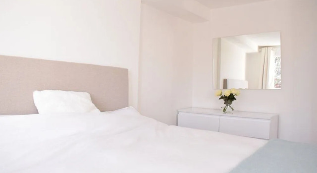 1 Bedroom Flat in Angel With Balcony, Varaa Huoneisto Asunnot kohteessa Merseyside, Huoneisto