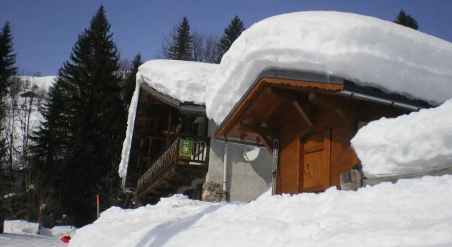 Апартаменты с балконом Le Chalet de La Pat