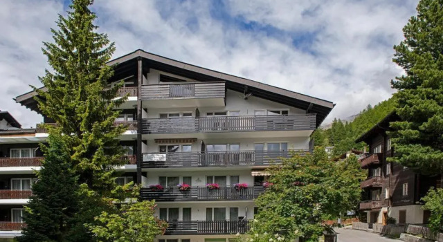 Mountain Apartments Zermatt Studio Nr 4, Забронировать Апартаменты/квартира Церматт курорт Церматт, рядом с Горнолыжный подъемник Маттерхорн Гласье Парадайз
