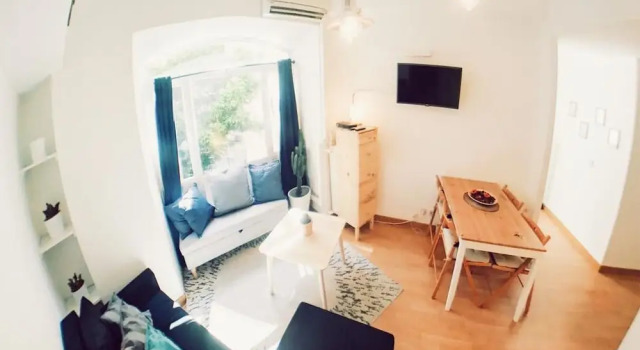 Lollipop Flats City Centre Deluxe Suite, Забронировать Отель Мадрид Провинция Мадрид, рядом с Дом-музей Лопе де Вега