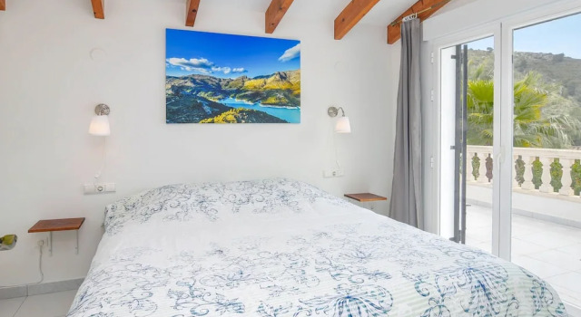 Spacious, Luxurious 10 Person Villa Moraira, 2 Minutes From the Beach, Pool & Terraces