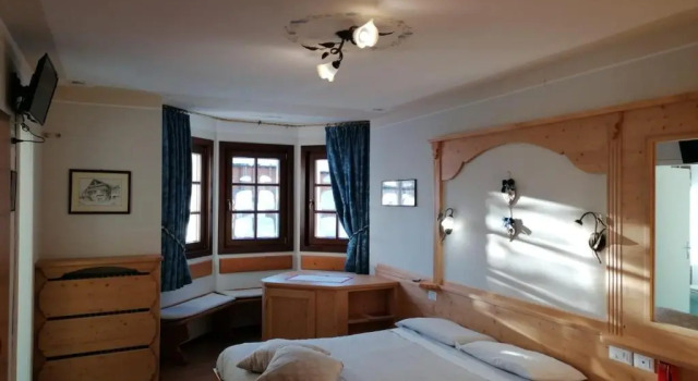 Двухместный номер Superior Hotel Edelweiss