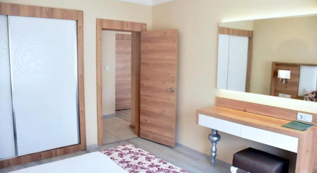 Номер Семейный Royal Garden Beach Hotel