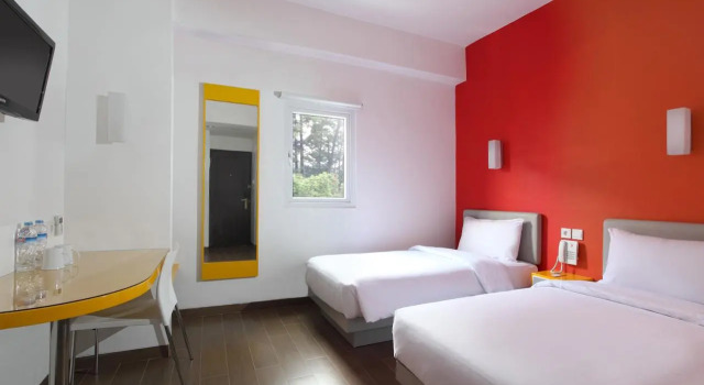 Standaard Tweepersoonskamer Amaris Hotel Madiun
