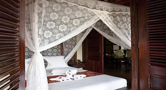 Семейный коттедж с 2 комнатами с балконом и с видом на горы Zen Namkhan Boutique Resort