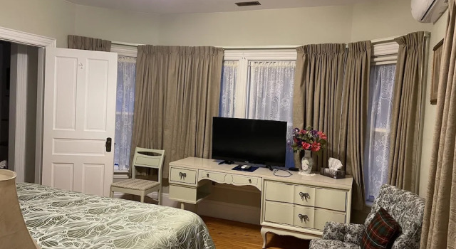 Номер Standard с балконом Prince County Guest House