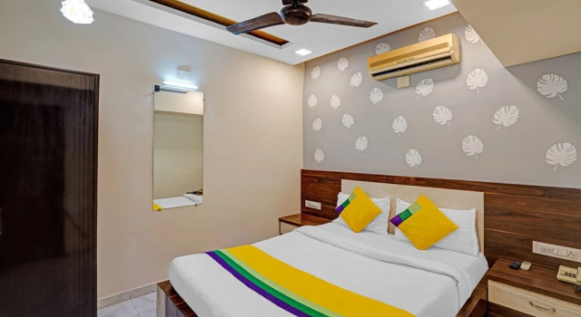 Hotel Aakash by Treebo Hotels, Rezervovat Hotel Hotely v Gujarat s parkováním, Parkování
