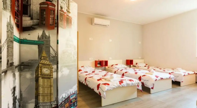 Кровать в общем номере (женский номер) Hostel Sunset