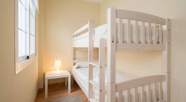  Shiny Lud Family Apartment, Забронировать Апартаменты/квартира Апартаменты Малаги, рядом с Salamanca Market, Апартаменты/квартира