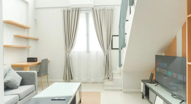 Студия Best Living Studio Loft Mezzanine at Kubikahomy Apartment By Travelio