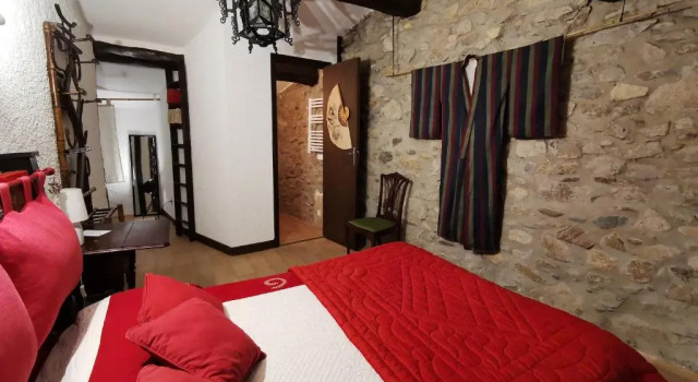 Люкс с 2 комнатами Logis Hotel Restaurant LA BARGUILLERE