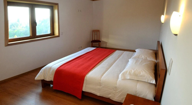 House With 8 Bedrooms in Celorico de Basto, With Pool Access, Furnishe, Book Hotel Hotels in Centro with a Pool, Swimming Pool