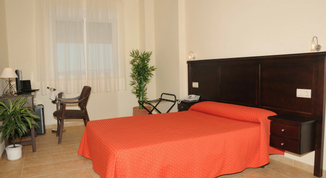 Hotel Restaurante Sostenible La Laguna, Book Hotel Hotels in Extremadura with Breakfast, Breakfasts