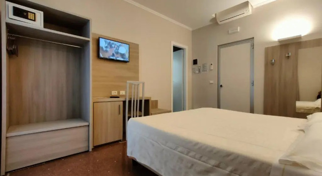 Двухместный номер Standard с балконом и с видом на море Hotel Vittoria