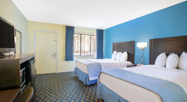 Четырёхместный номер Standard Days Inn by Wyndham Wrightstown McGuire AFB/Bordentown