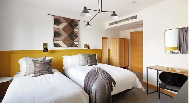 Номер Standard Central Stays by REMOTLYS.com