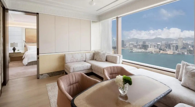 Люкс Premier с видом на гавань Island Shangri-La, Hong Kong