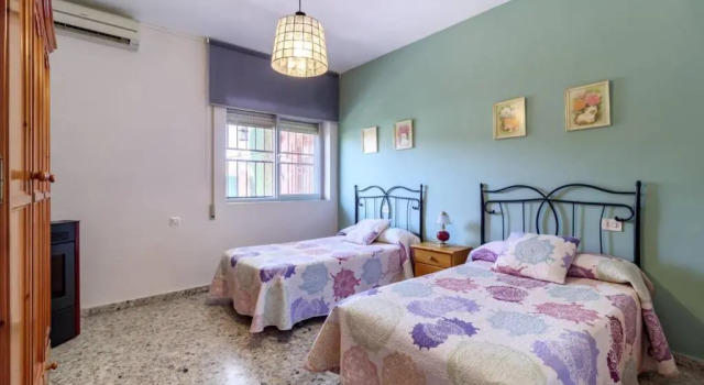 Коттедж Chalet acogedor con piscina muy cerca de Granada