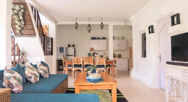 Villa Alam Biru Gardenia, Rezervovat Vila Chaty v Bali, Chalupa