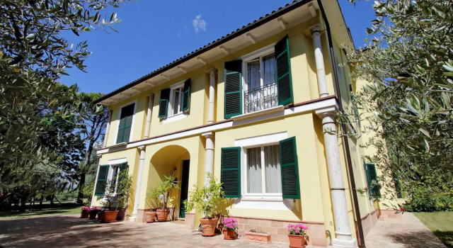 Elegance and relaxation! The holiday that's right for you!-Villa del Poggio, Rezervovat Hotel  