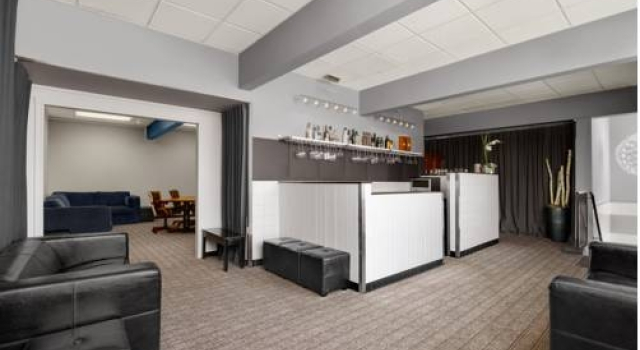 Brunswick Parry Sound, Rezervovat Hotel Parry Sound Ontario, poblíž Chippewa III