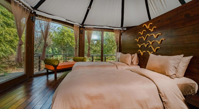 Вилла Grand The Pavilions Himalayas Lake View
