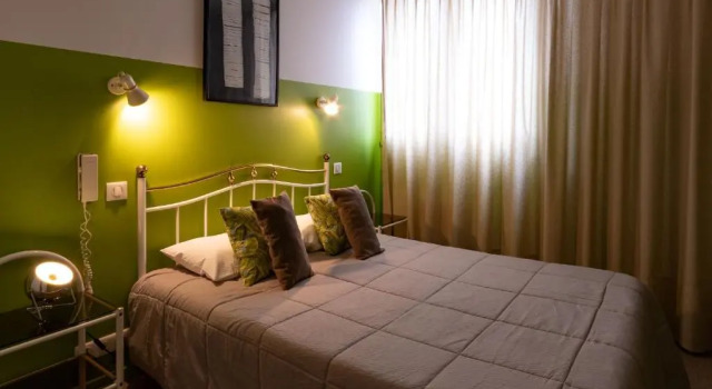 Hôtel le Cantou 354, Buchen Sie Hotel Loubressac Lot