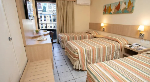 Трёхместный номер Standard Hotel Diogo