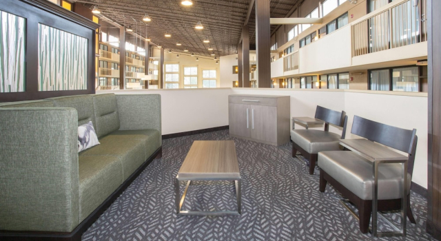 Двухместный люкс Wyndham Grand Executive Center Little Rock Airport
