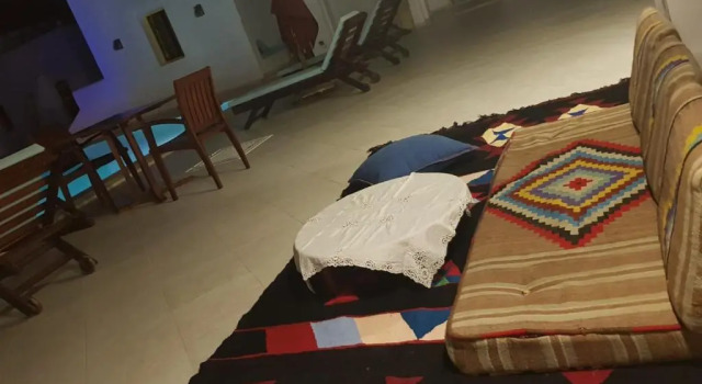 Dar El Jerbi, Book Hotel Hoteller i Merzaia med parkering, Parkering
