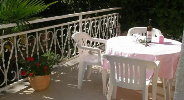 Апартаменты Apartment Rojnic - 3 Bedrooms Apartment
