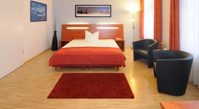 Hotel Stadtvilla Garni, Забронировать Отель Отели Верхней Франкония с парковкой, Парковка