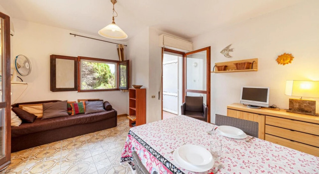 Amazing Apartment in Stintino With 1 Bedrooms