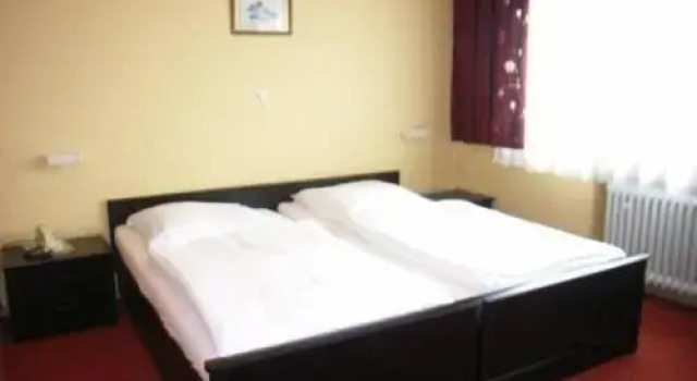 Haus Schiffer, Reserva ahora Hotel Frechen Renania del Norte-Westfalia
