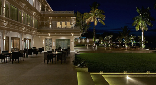 Hotel Lakend
