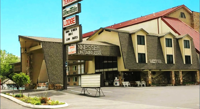Tennessee Mountain Lodge Riverside by OYO